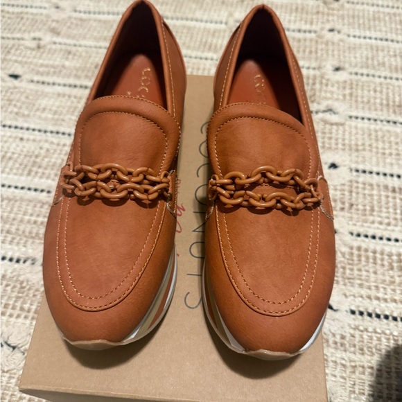 Coconuts by Matisse Brown Platform Loafers - Picture 4 of 4